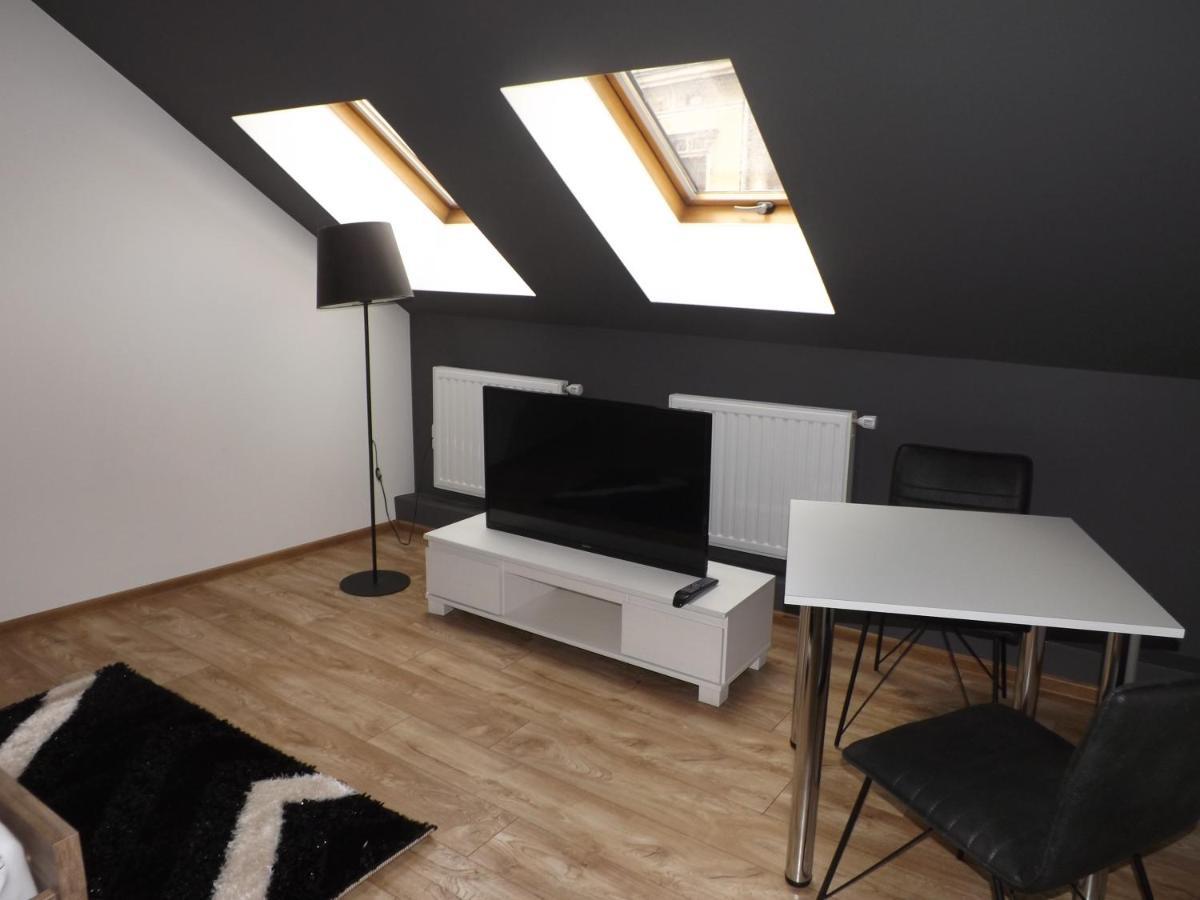 Pan Tadeusz Apartman Újszandec Kültér fotó
